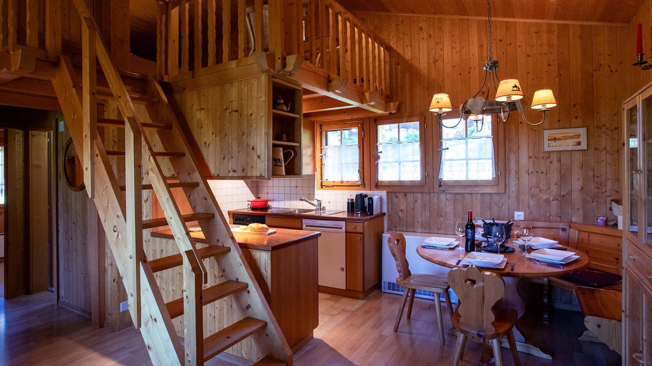 Photo of Bedroom in Arveyes
