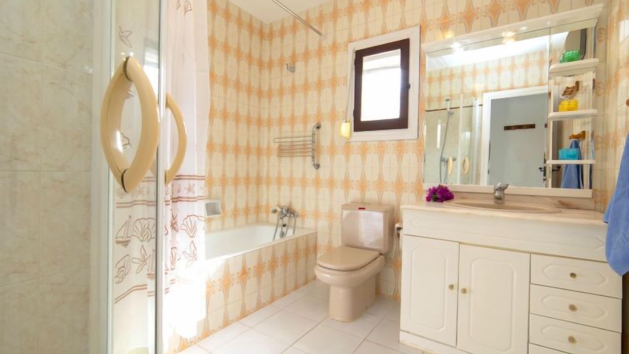 Photo of Bathroom in Casas de Torrat