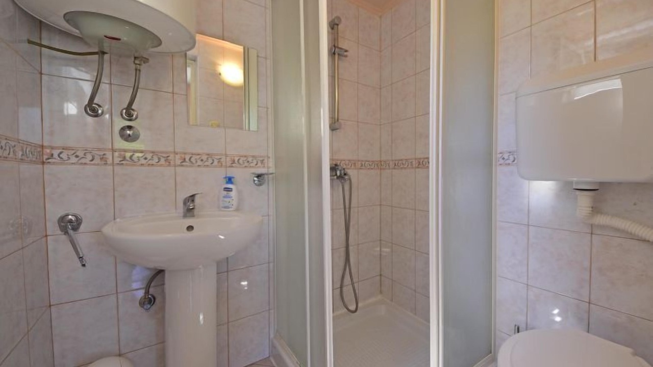 Photo of Bathroom in Opric