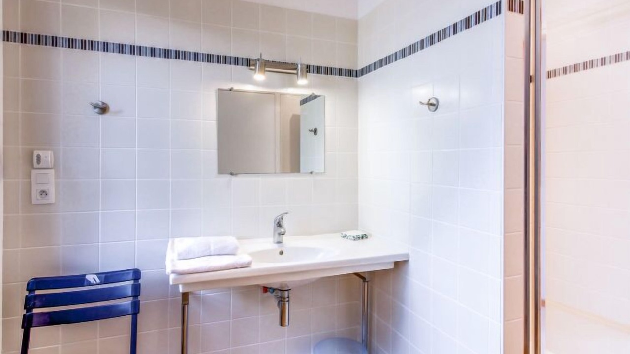 Photo of Bathroom in La Trinite-sur-Mer