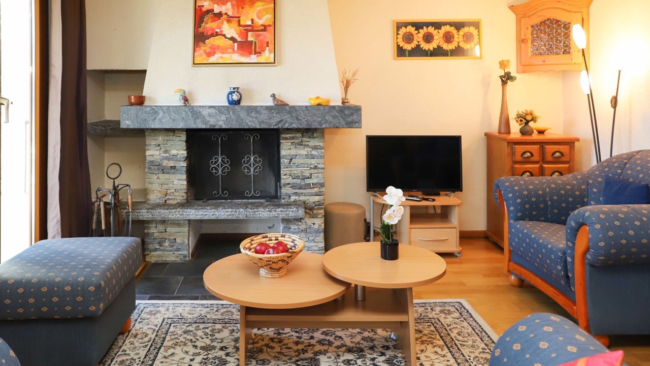 Photo of Livingroom in Lens