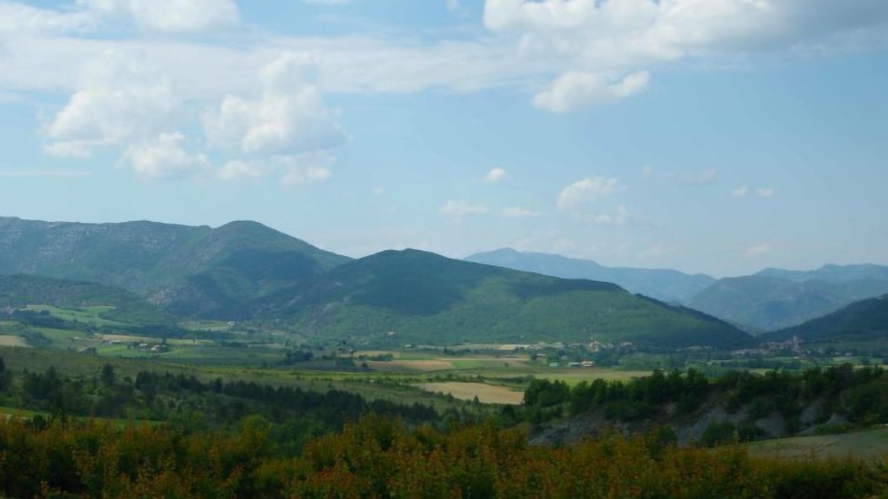 Photo of Others in Besignan