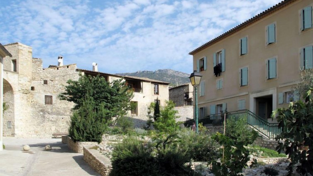 Photo of Outdoor in Besignan