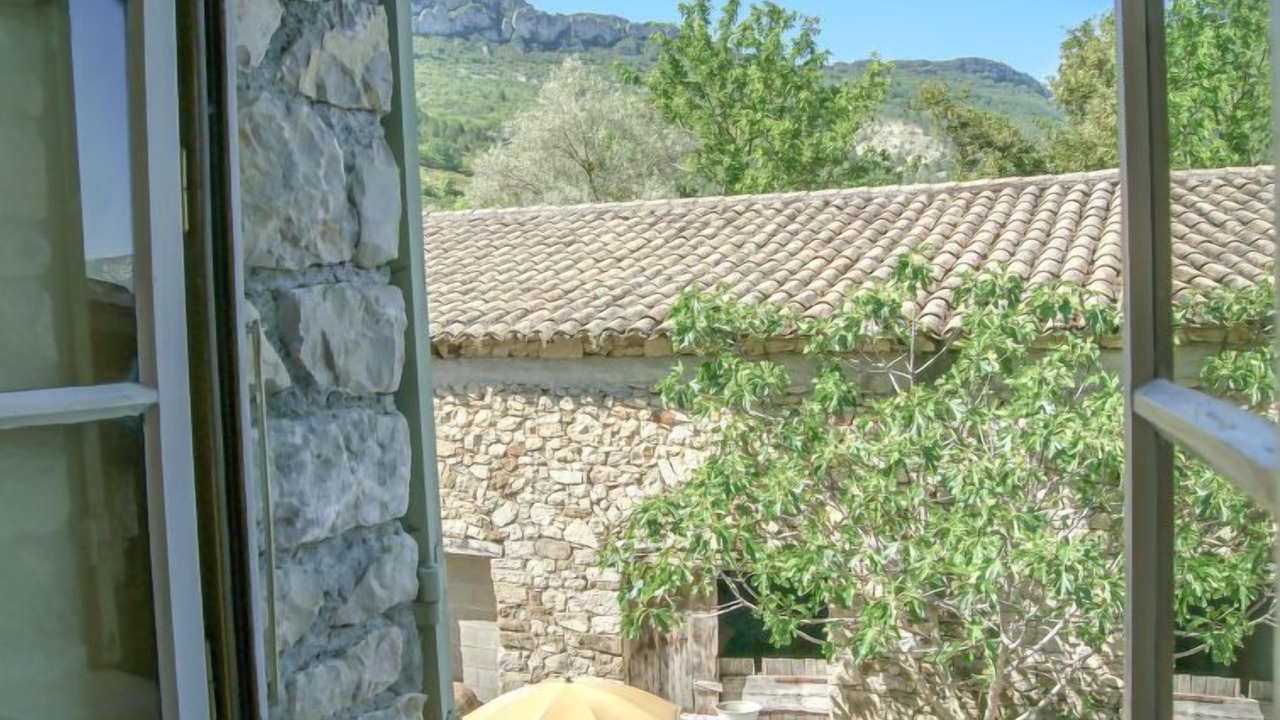 Photo of Others in Besignan