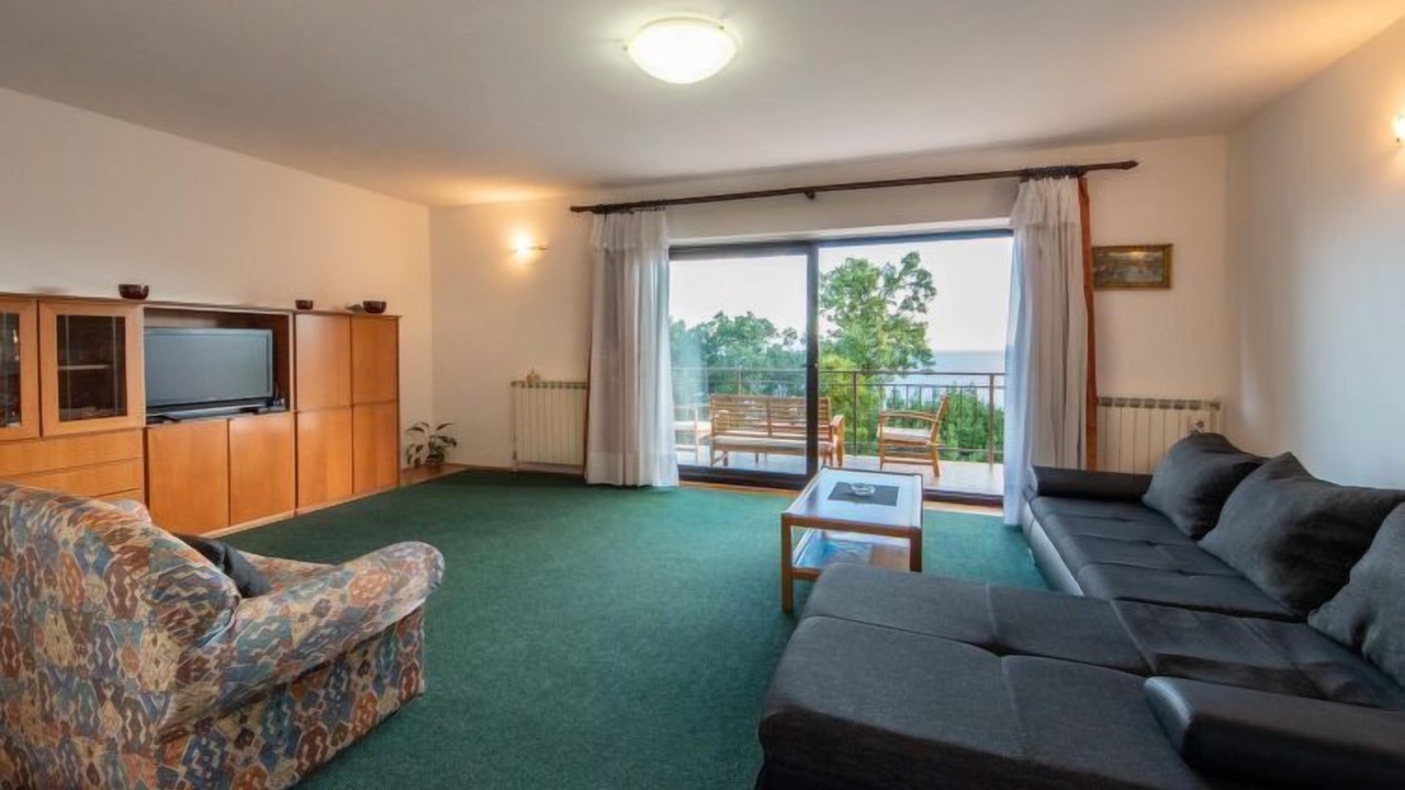 Photo of Livingroom in Icici