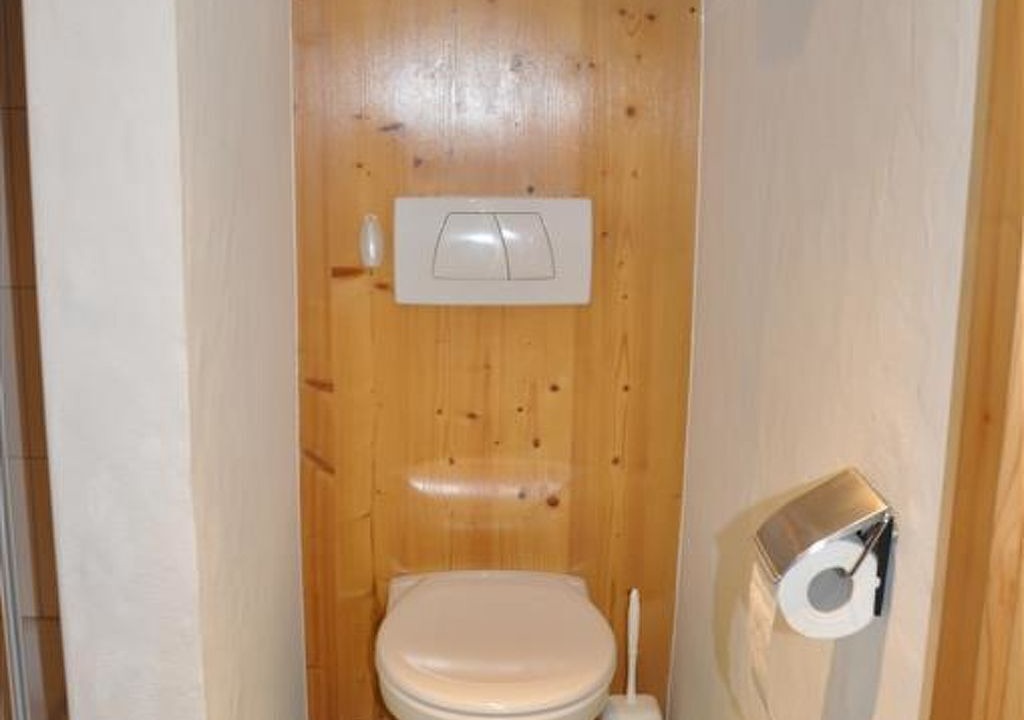 Photo of Bathroom in Zweisimmen