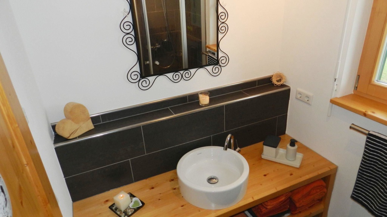 Photo of Bathroom in Oeschseite