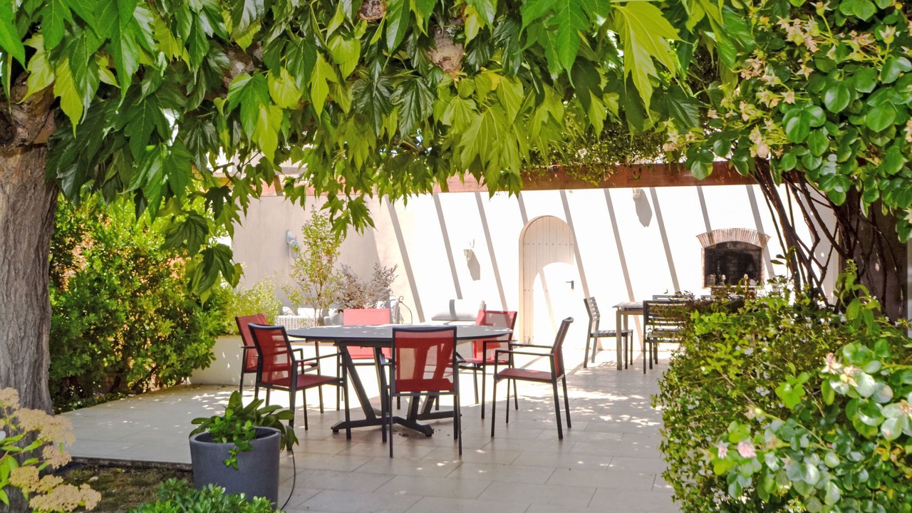 Photo of Others in Morieres-les-Avignon