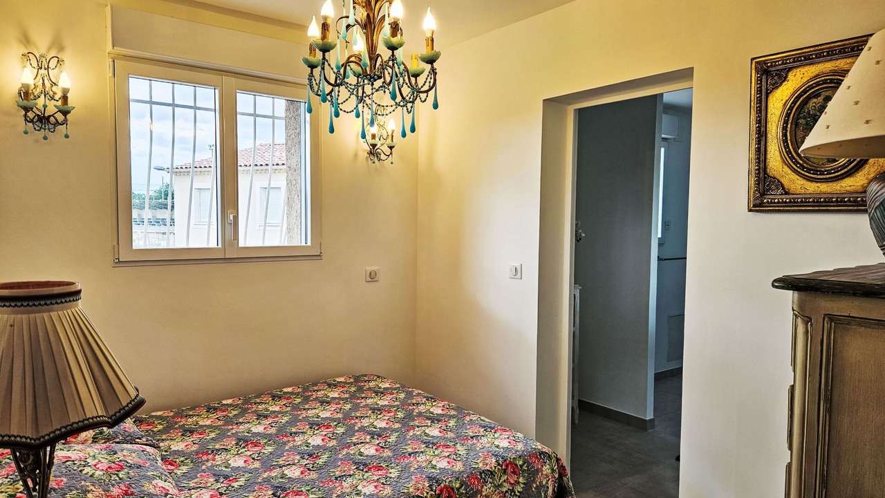 Photo of Others in Morieres-les-Avignon