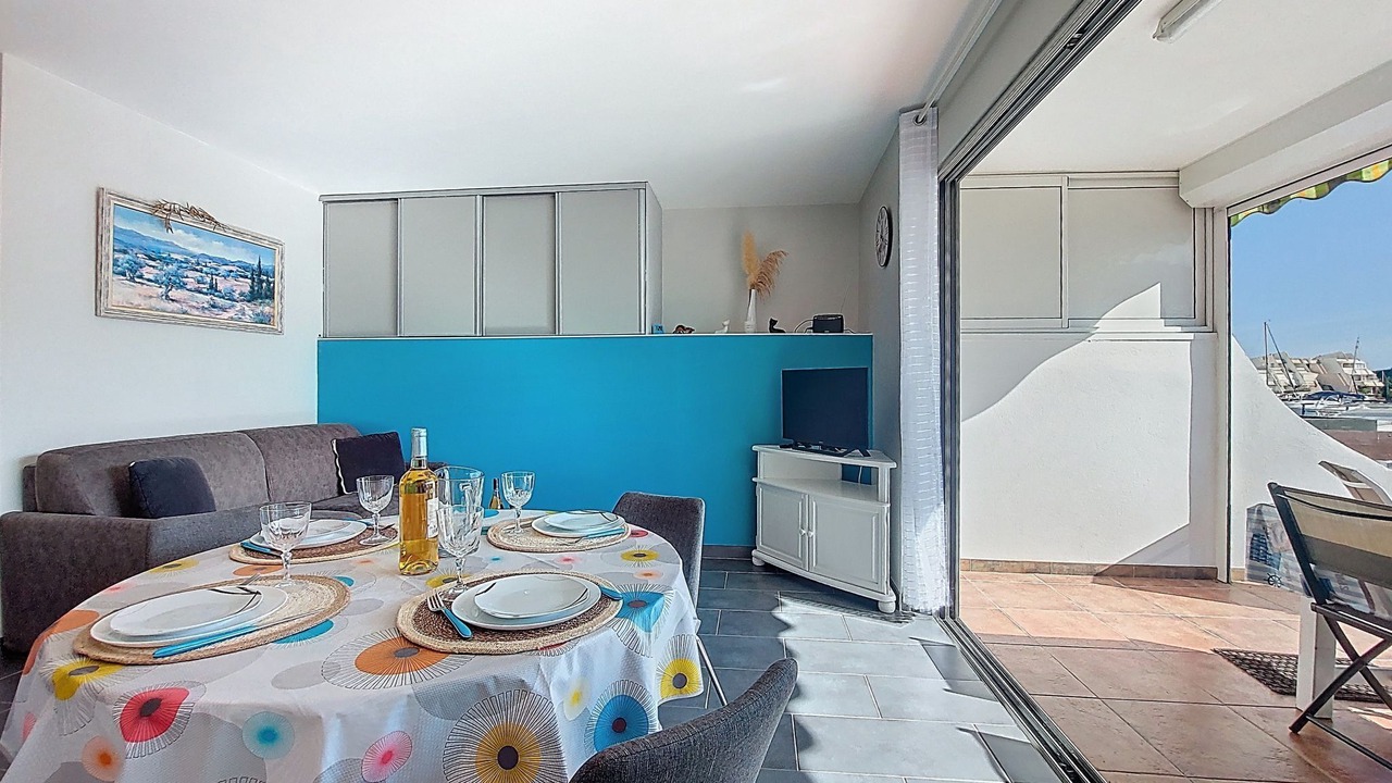 Photo of Livingroom in Le Grau-Du-Roi