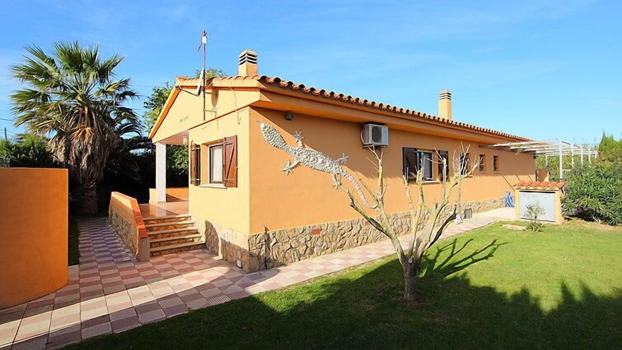 Photo of Others in L'Escala