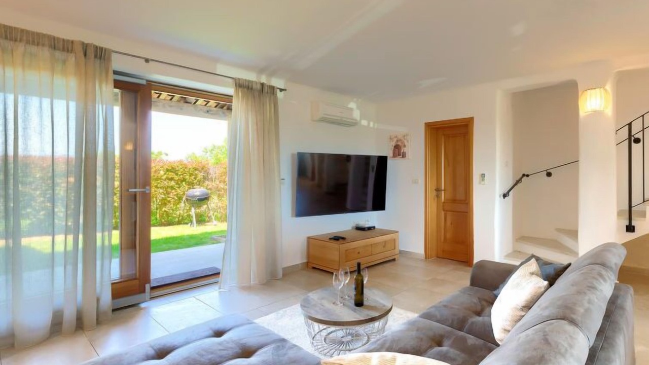 Photo of Livingroom in Baredine