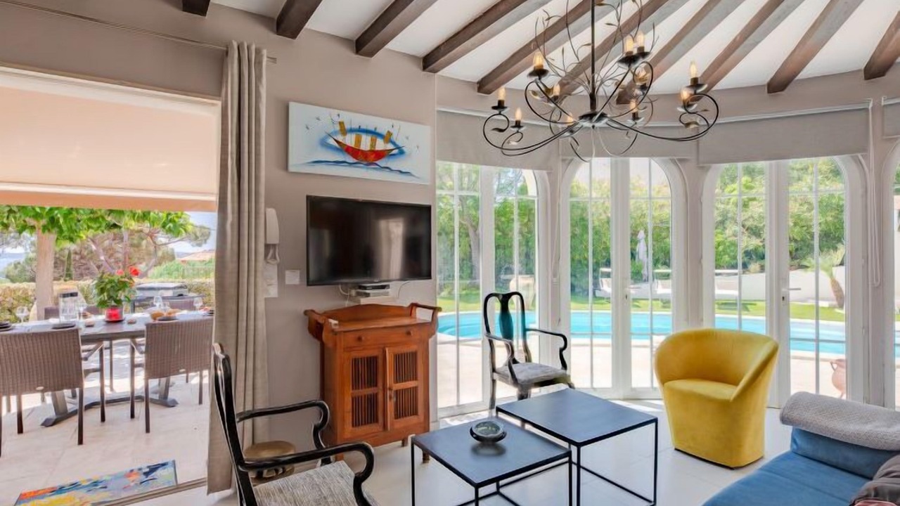 Photo of Livingroom in Plage de la Garonnette