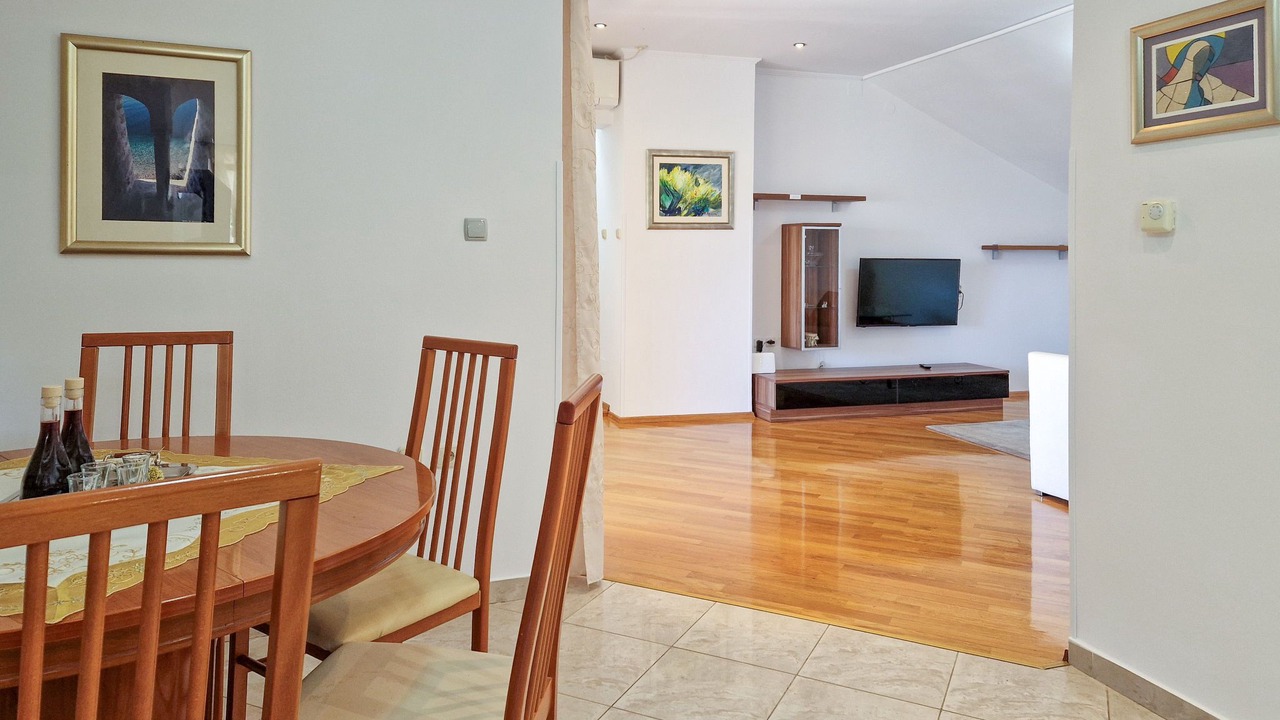 Photo of Bedroom in Banjol