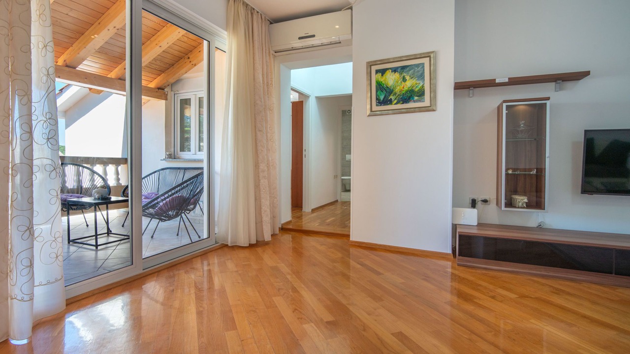 Photo of Livingroom in Banjol