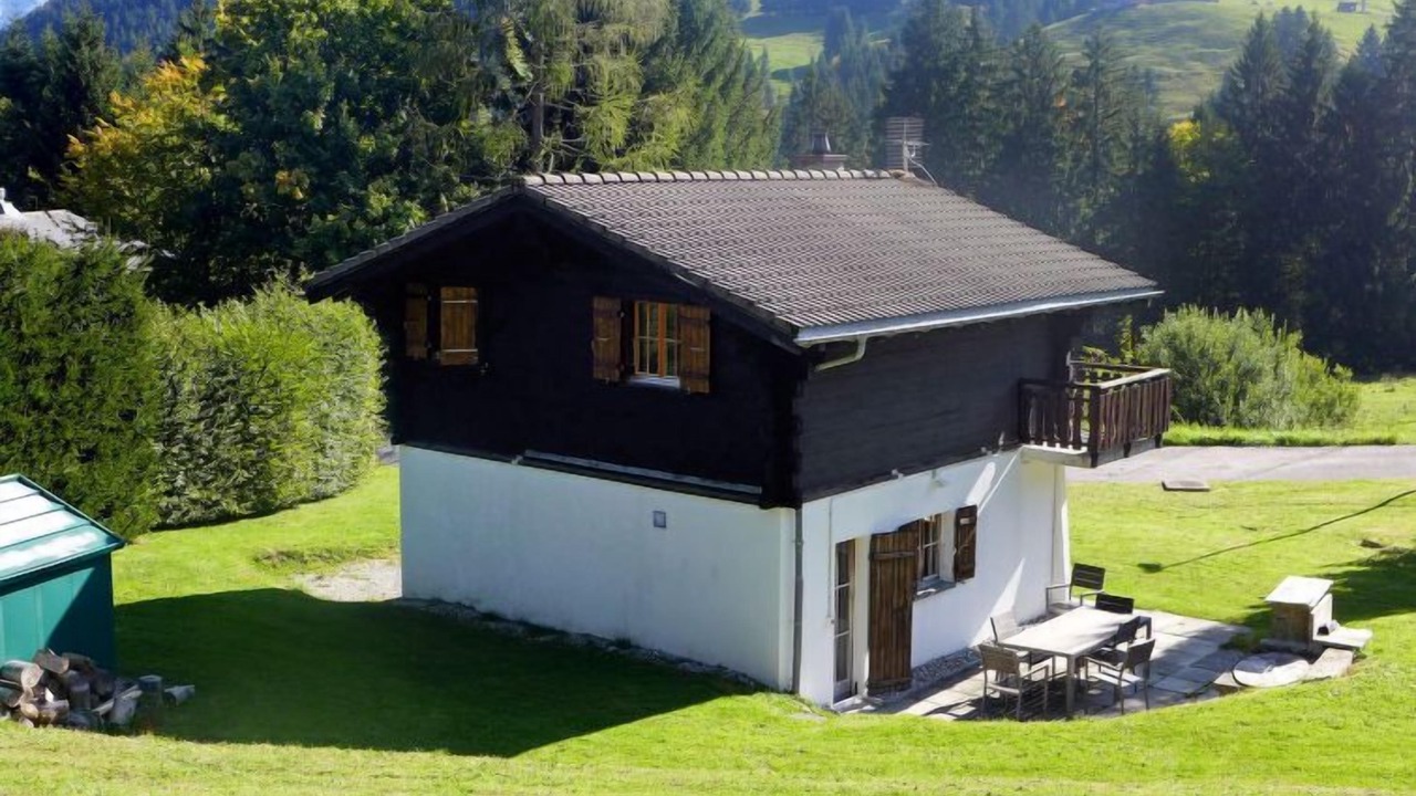 Photo of Others in Moleson