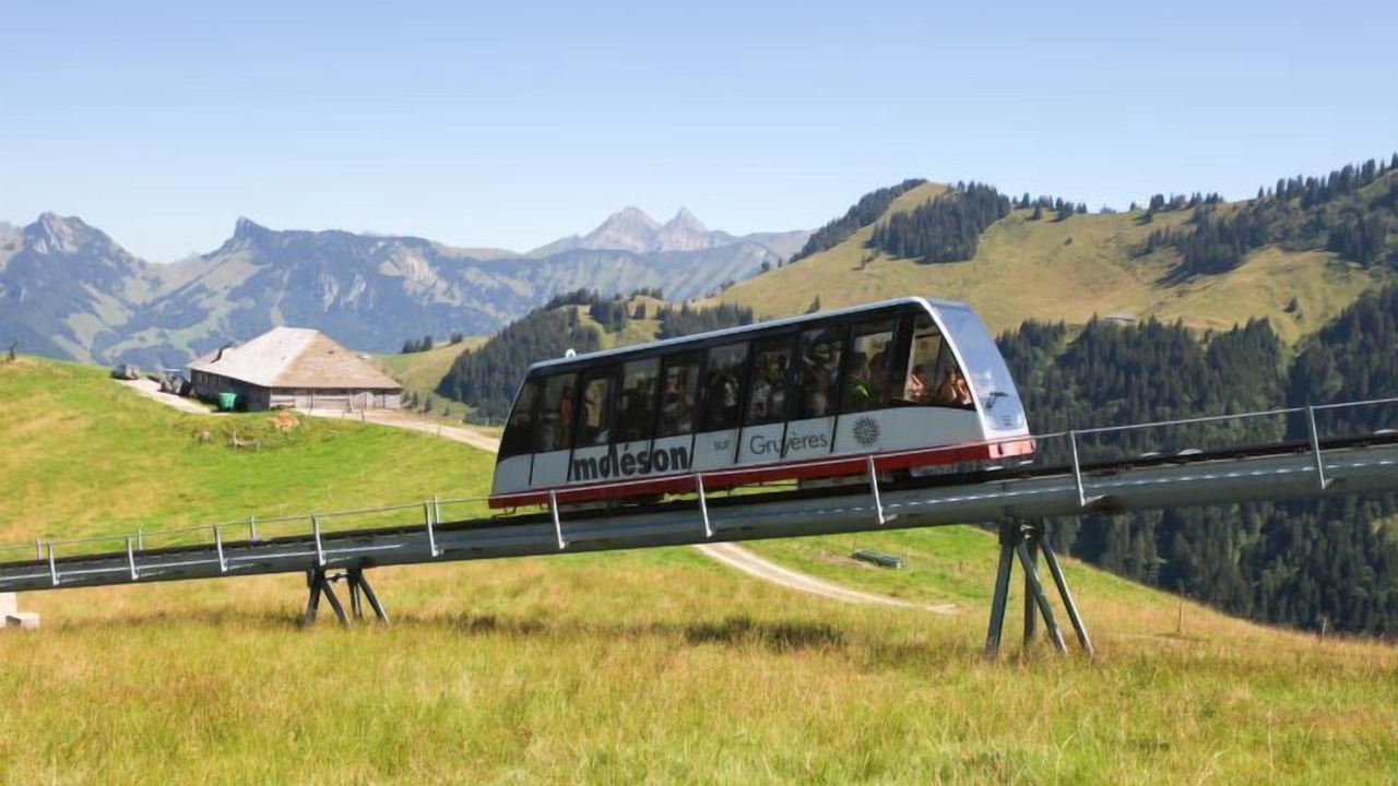 Photo of Others in Moleson