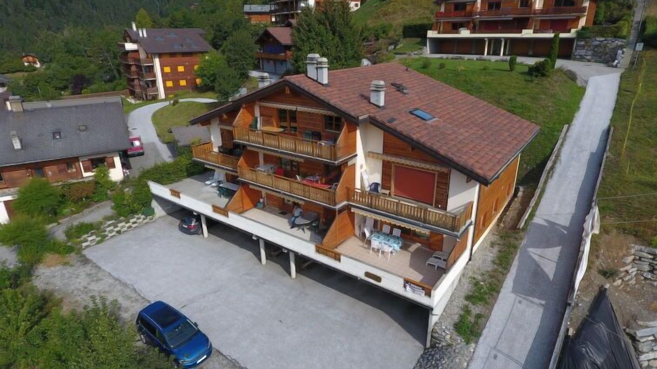 Photo of Others in Ovronnaz