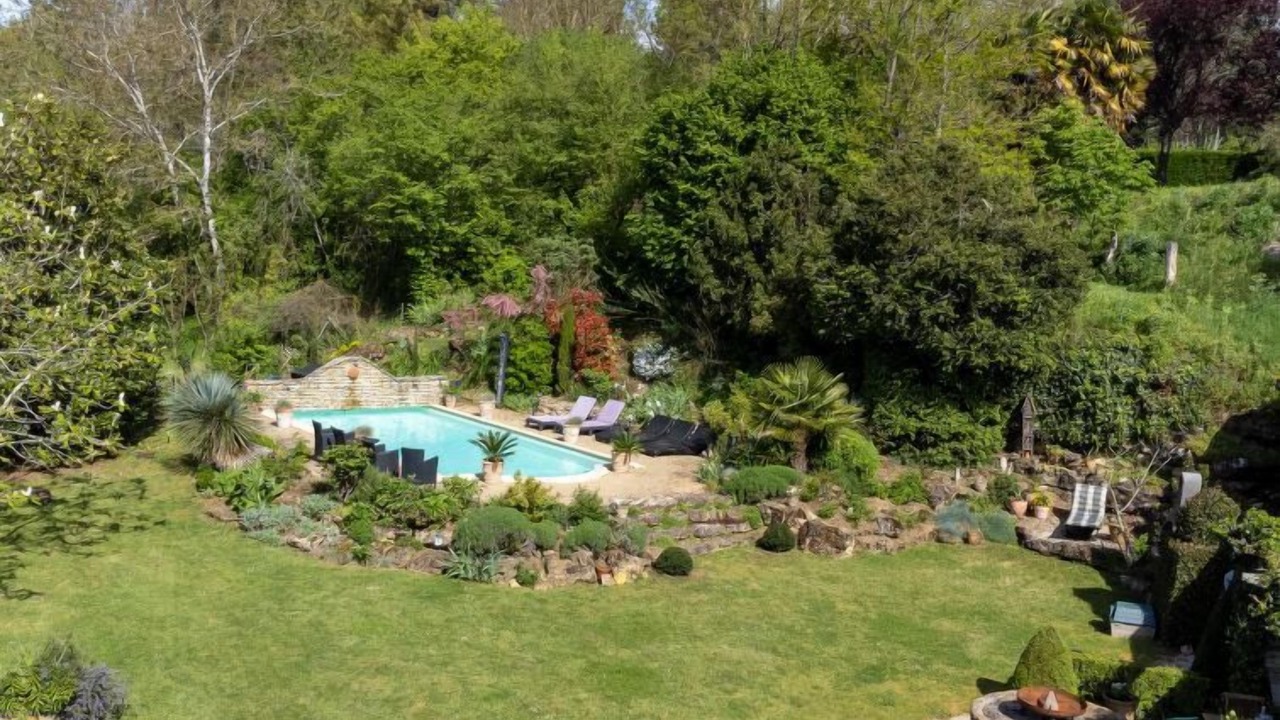 Photo of Outdoor in Payroux