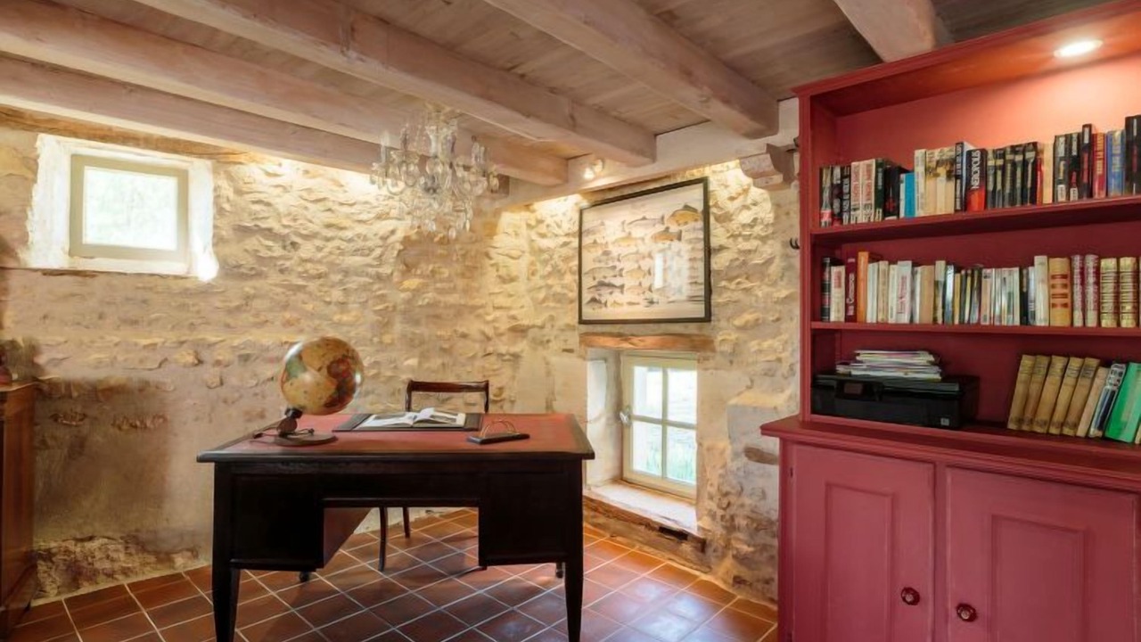 Photo of Others in Payroux