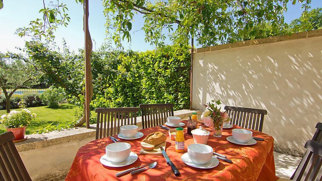 Photo of Others in Lagnes