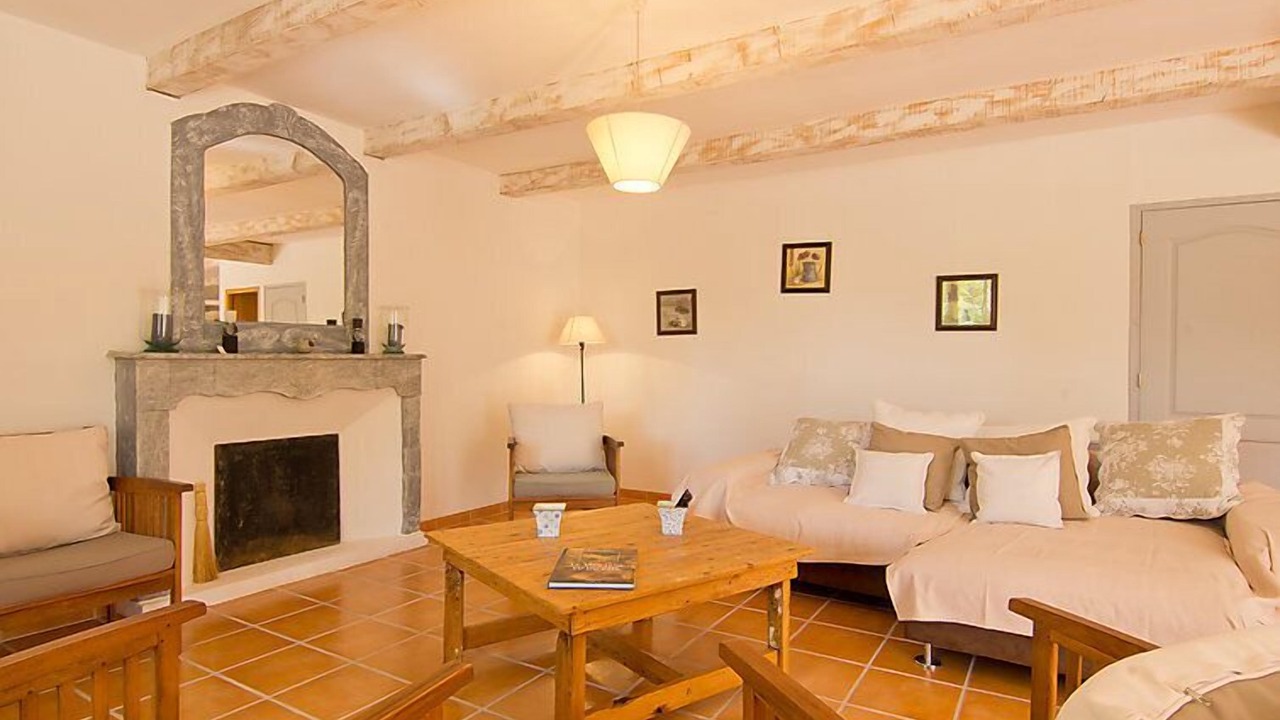 Photo of Livingroom in Lagnes