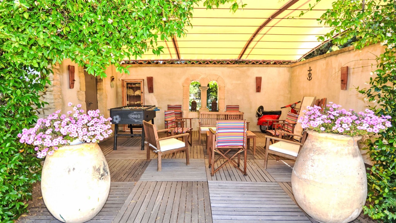 Photo of Others in Lagnes