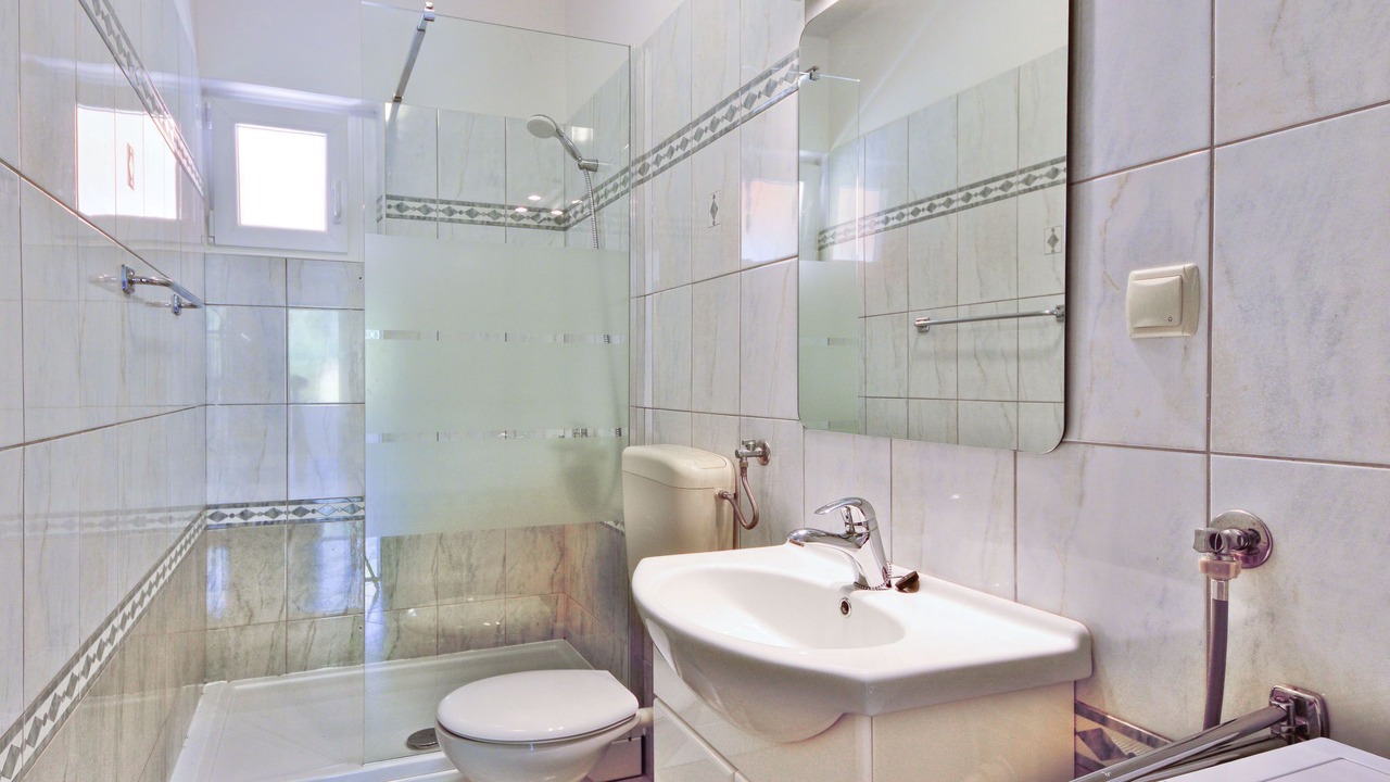 Photo of Bathroom in Banjol