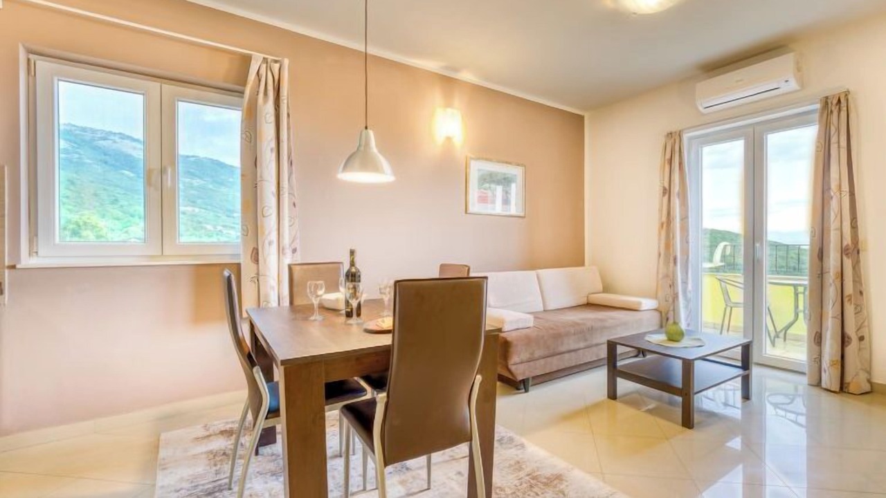 Photo of Livingroom in Brsec