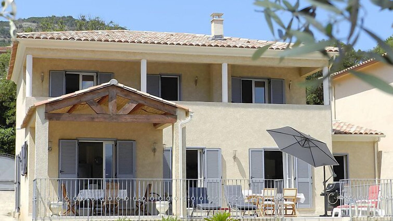 Photo of Outdoor in Galeria