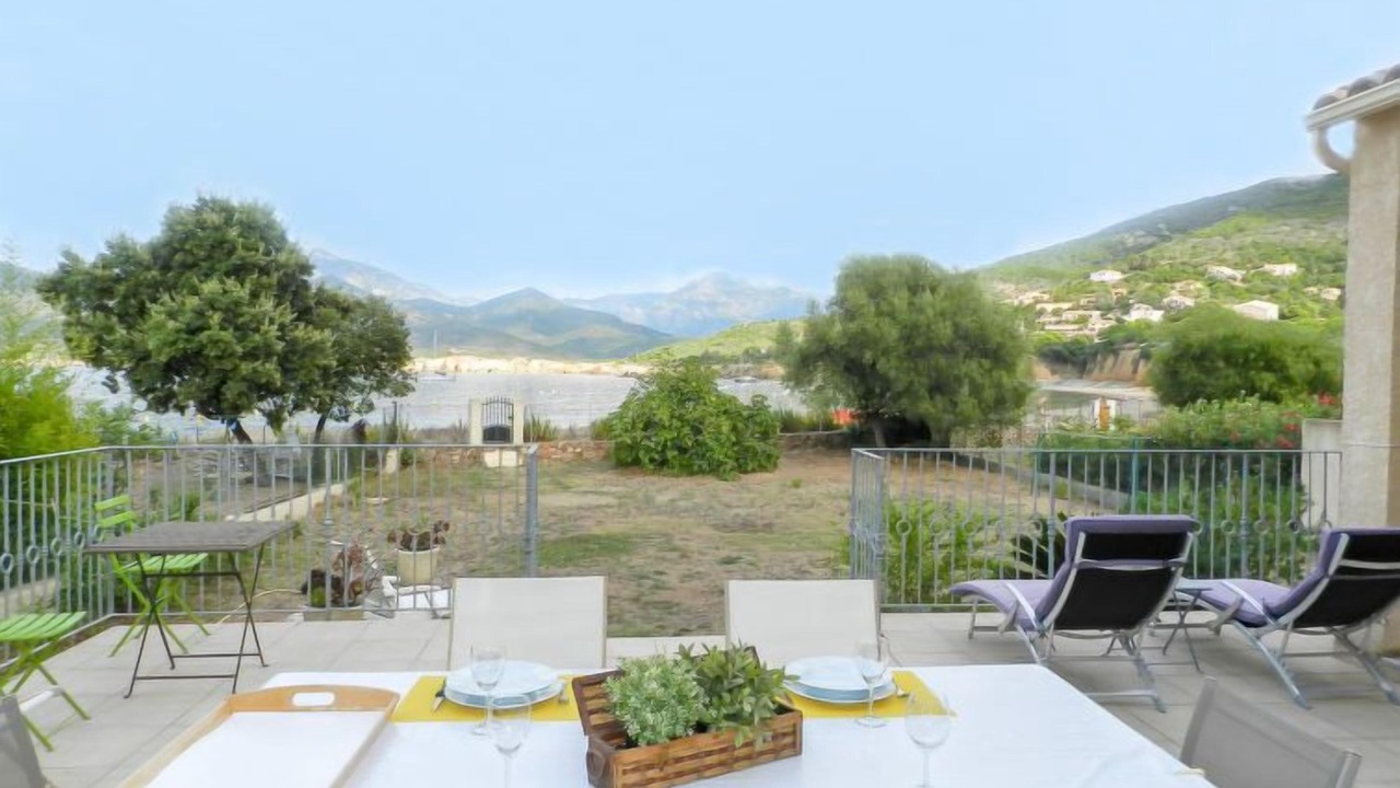 Photo of Outdoor in Galeria