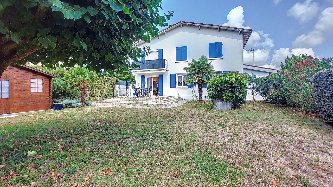 Photo of Others in Vaux-sur-Mer