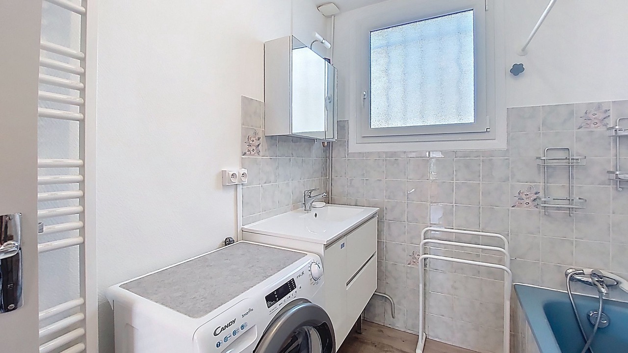 Photo of Bathroom in Vaux-sur-Mer