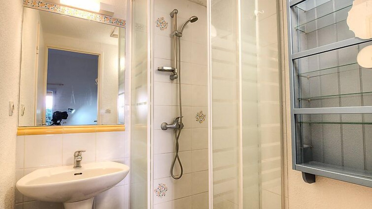 Photo of Bathroom in Saint-Cyprien Plage