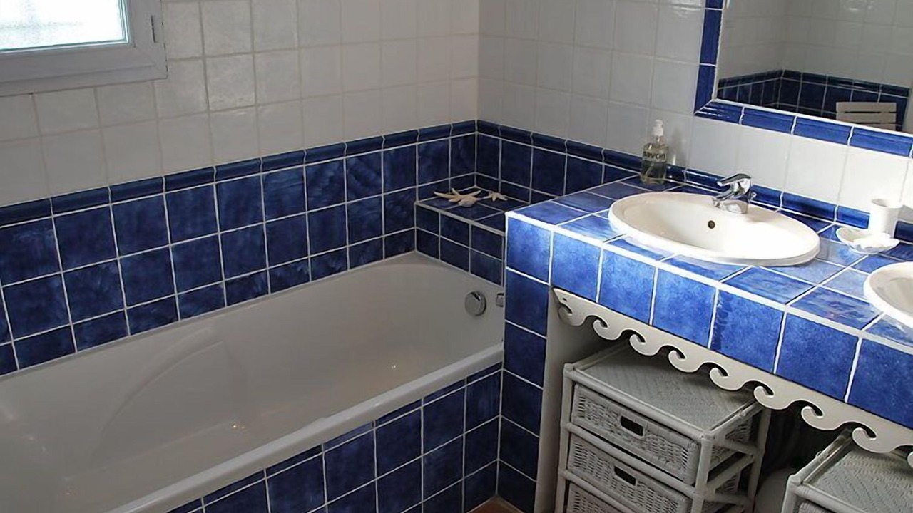 Photo of Bathroom in Lagnes