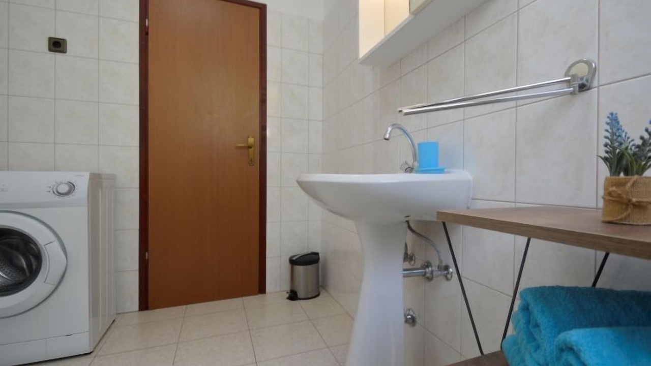 Photo of Bathroom in Marceljani