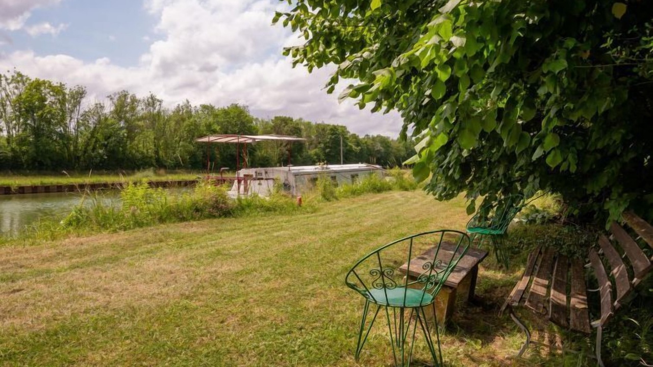 Photo of Others in Tanlay