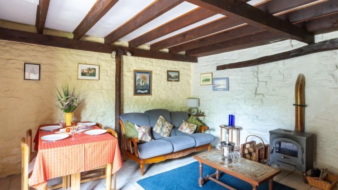 Photo of Livingroom in Tanlay