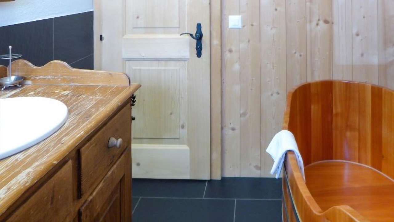 Photo of Bathroom in Moleson
