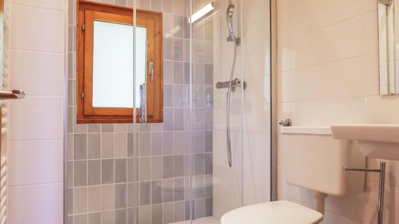 Photo of Bathroom in Saint-Pierre-de-Clages