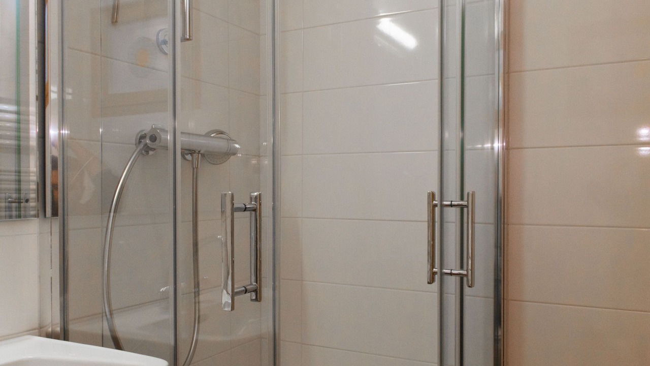 Photo of Bathroom in Saint-Pierre-de-Clages