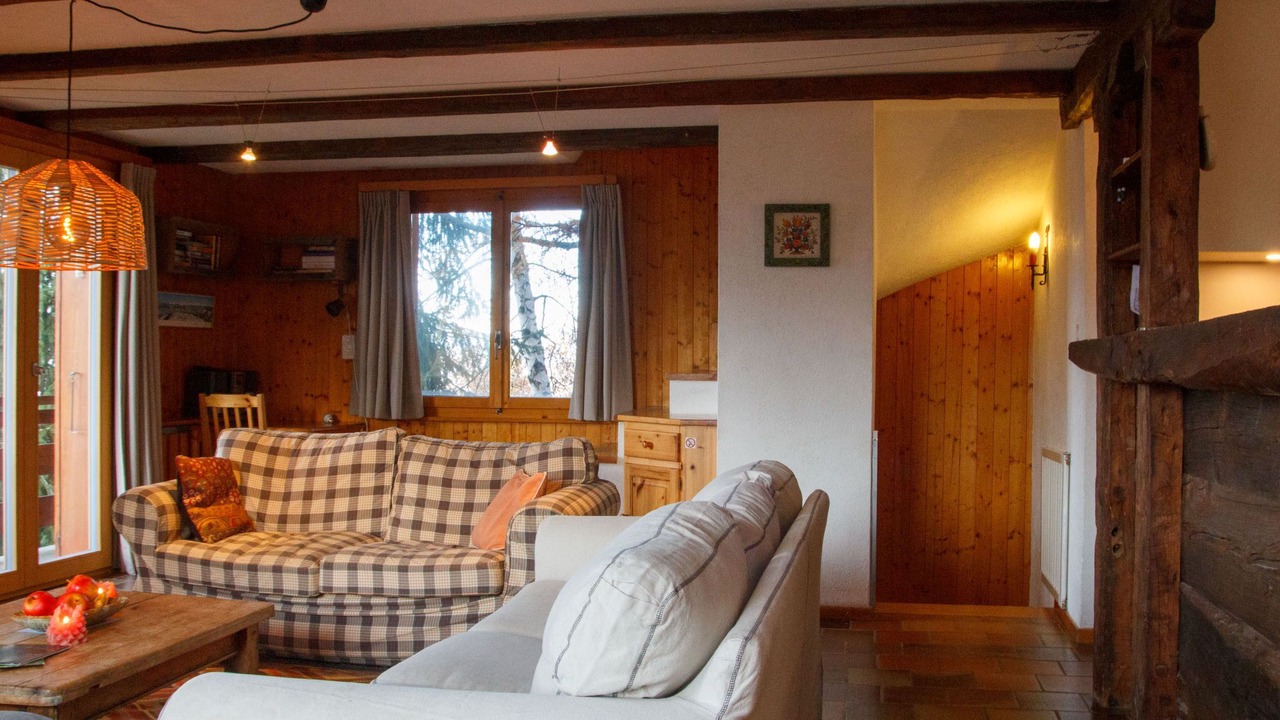 Photo of Livingroom in Saint-Pierre-de-Clages