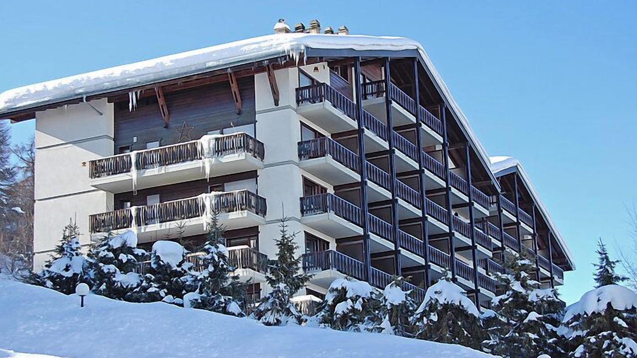 Photo of Outdoor in Saint-Pierre-de-Clages
