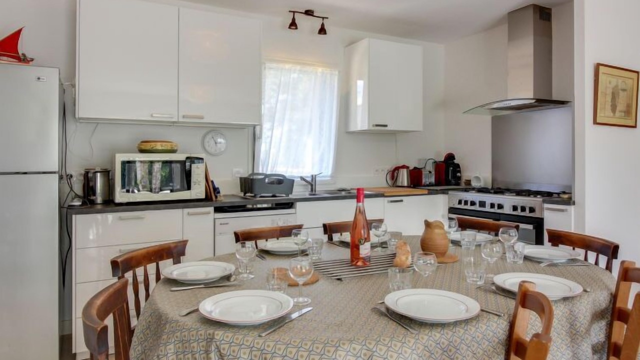 Photo of Bedroom in Saint-Lunaire