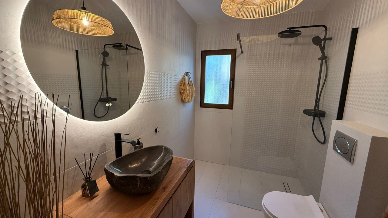 Photo of Bathroom in Casas de Torrat
