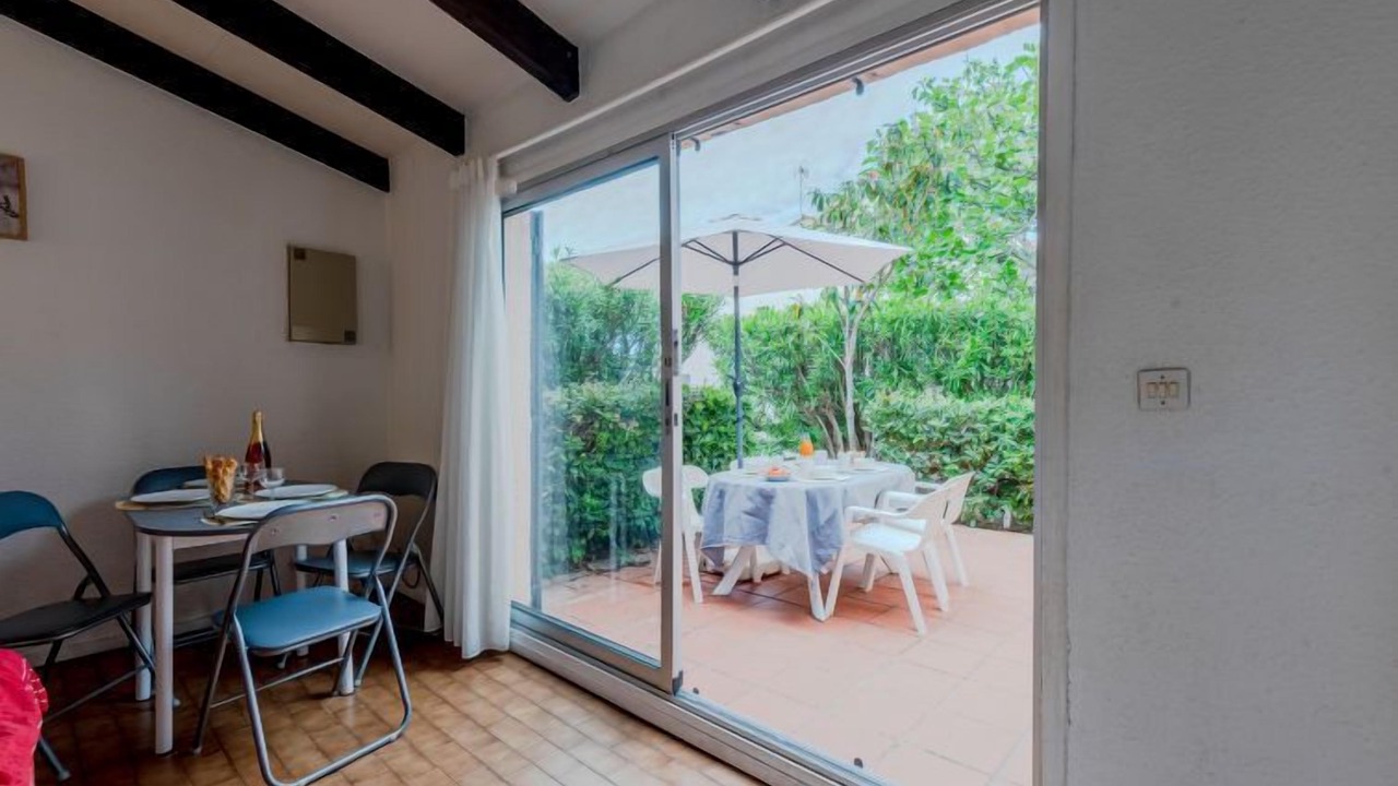 Photo of Bedroom in Saint-Cyprien Plage