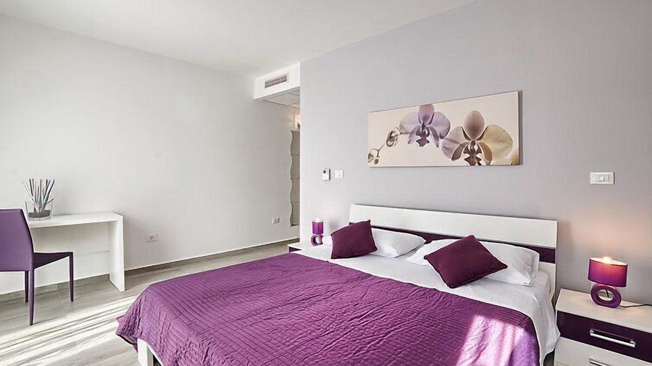 Photo of Others in Stinjan