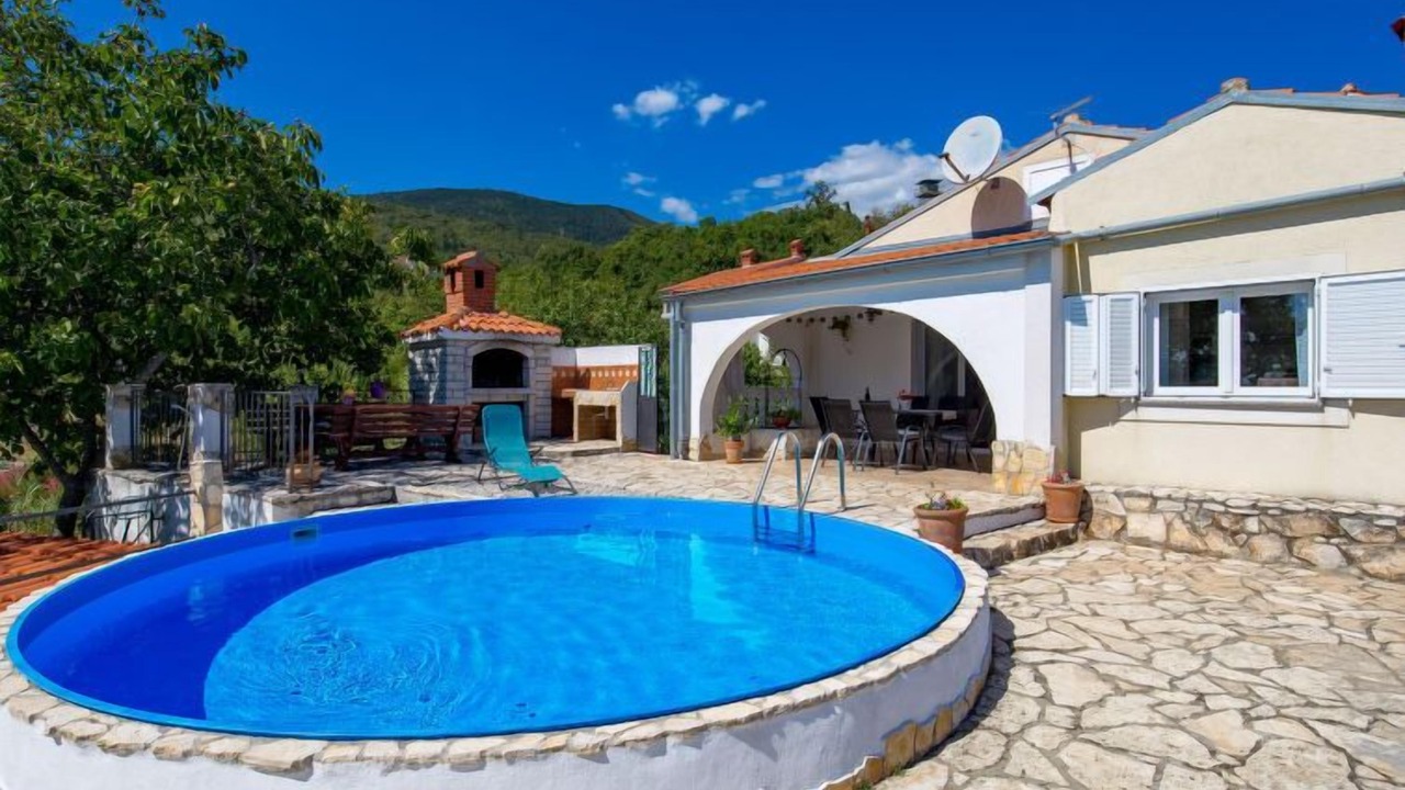 Photo of Outdoor in Sveta Jelena