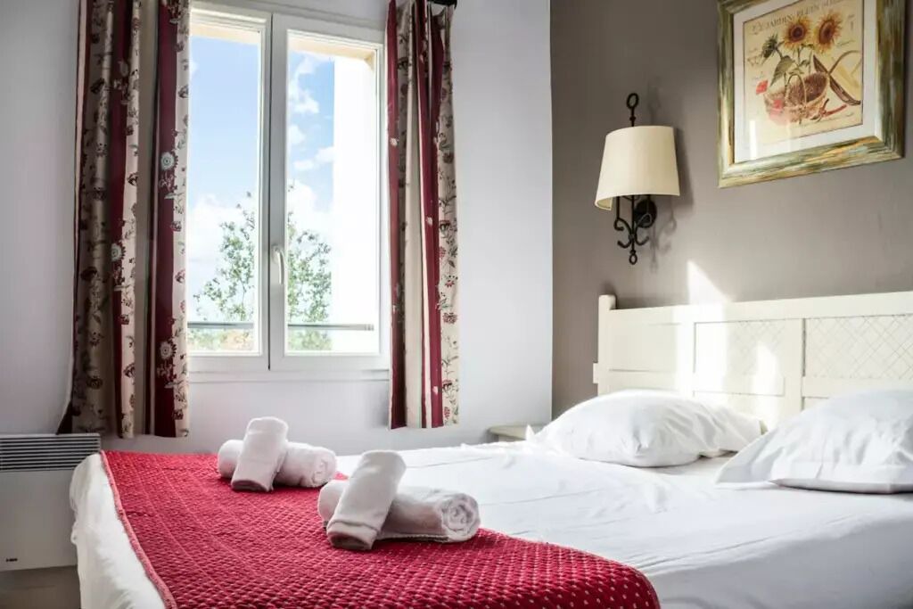Photo of Bedroom in Rouret
