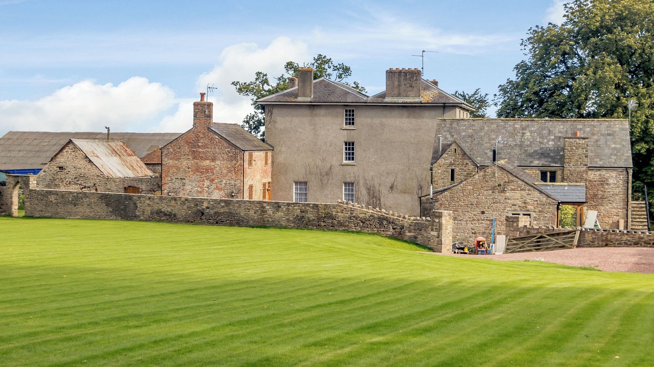 Photo of Outdoor in Hewelsfield